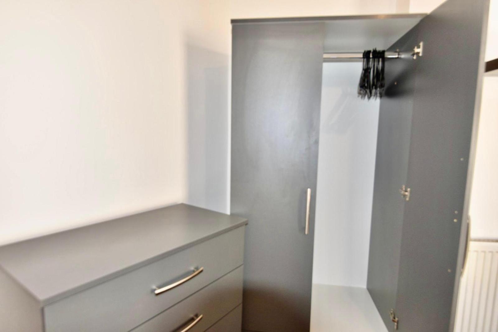 Villa Come On In Lucas Street Newport Train Station Sleep Upto 8 Extérieur photo