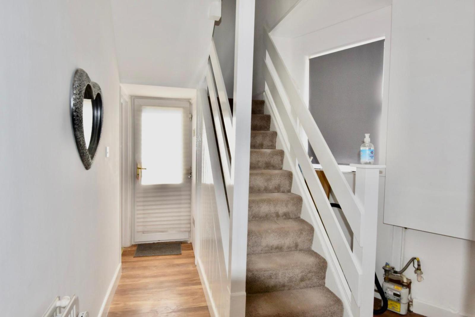 Villa Come On In Lucas Street Newport Train Station Sleep Upto 8 Extérieur photo