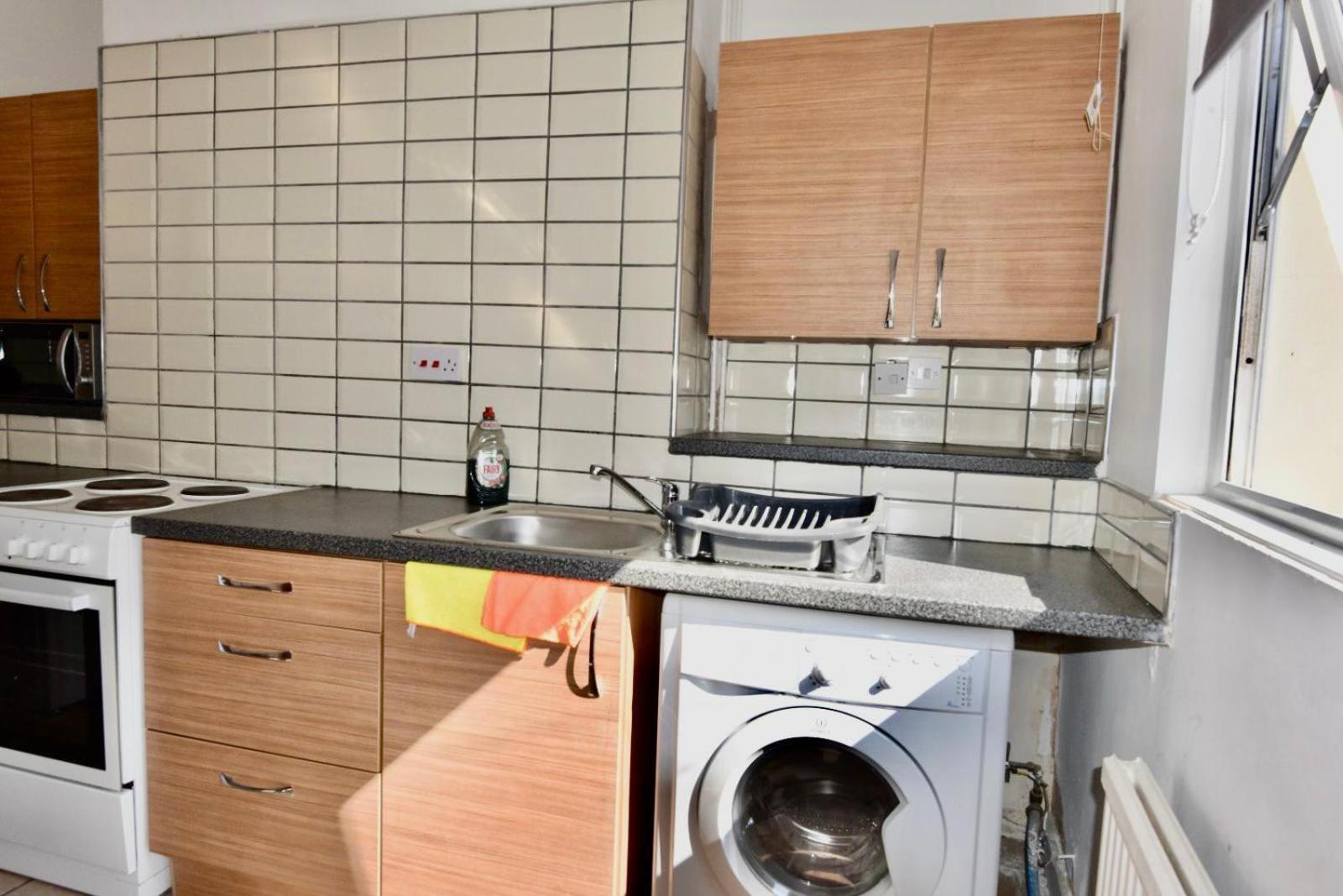 Villa Come On In Lucas Street Newport Train Station Sleep Upto 8 Extérieur photo